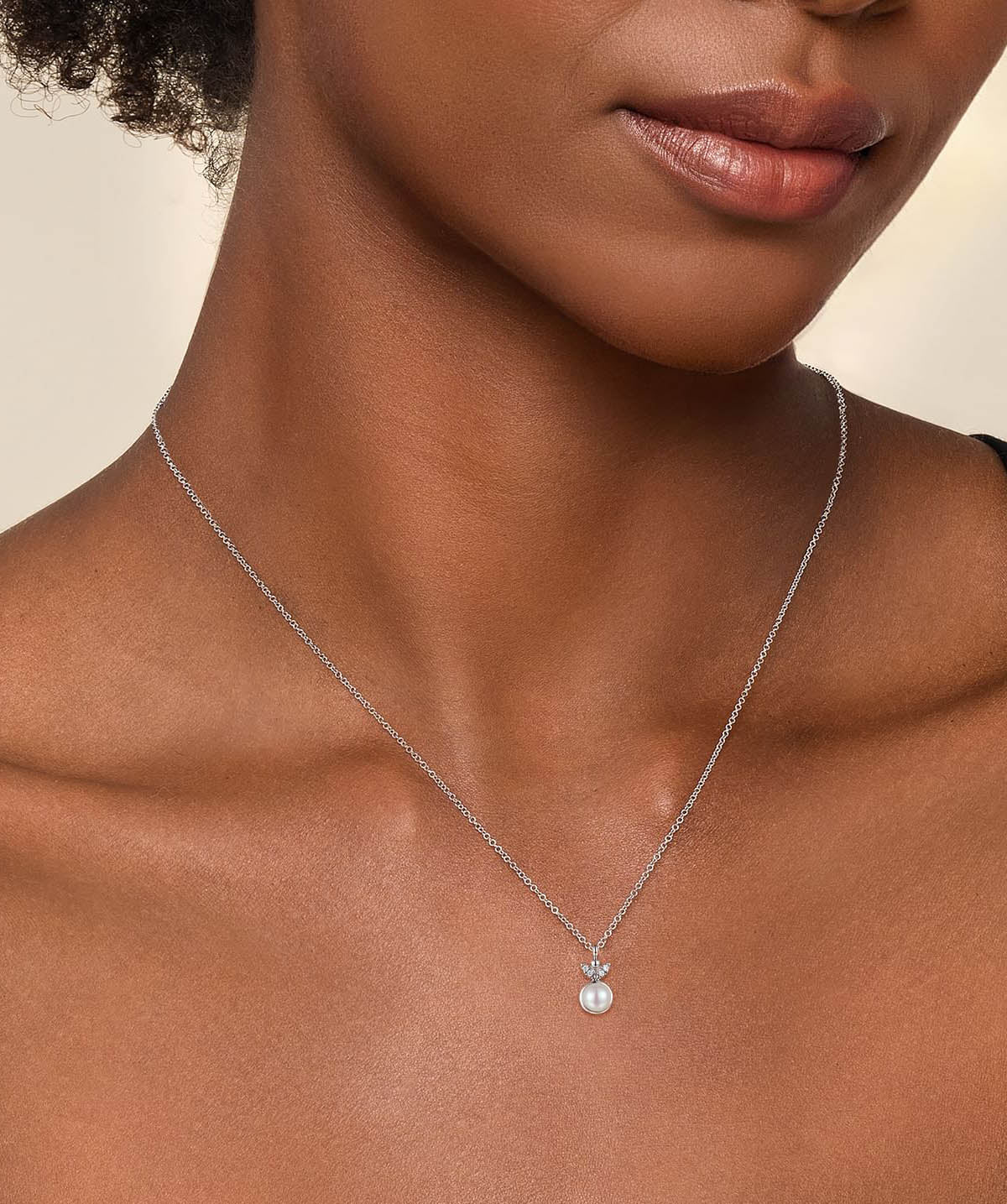 925 Sterling Silver Diamond Bujukan Pearl Pendant Necklace