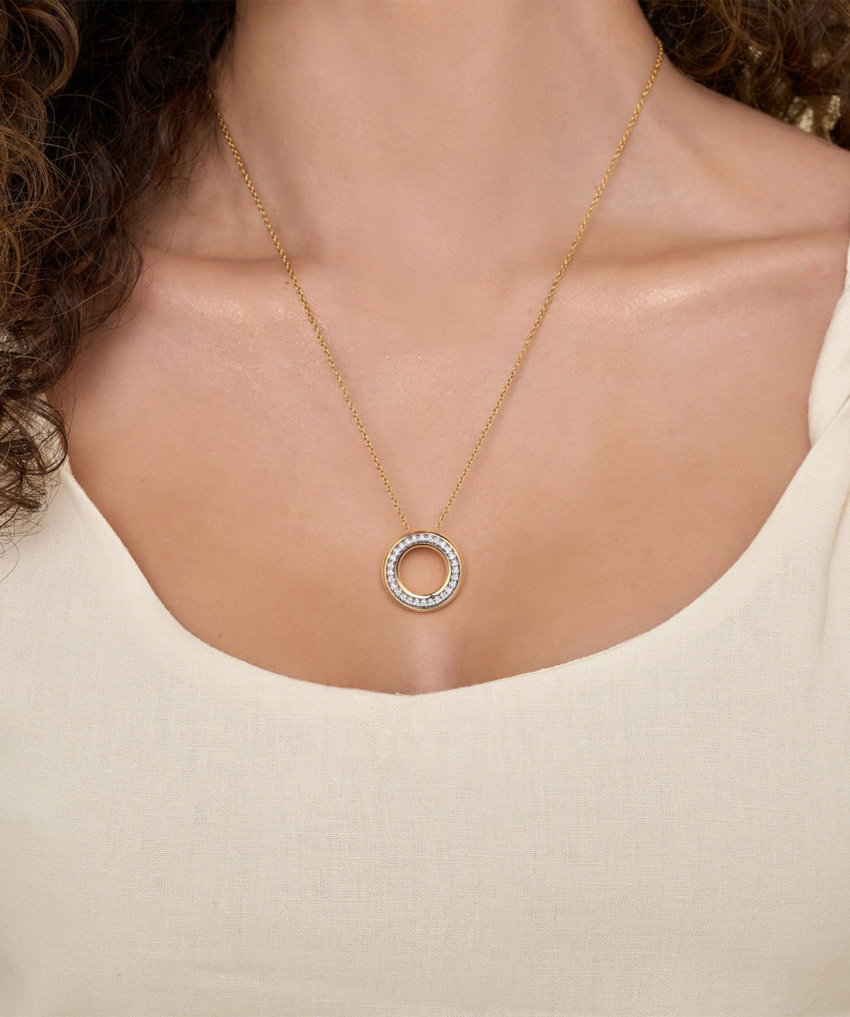 14K White Yellow Gold Diamond Circle Pendant Necklace
