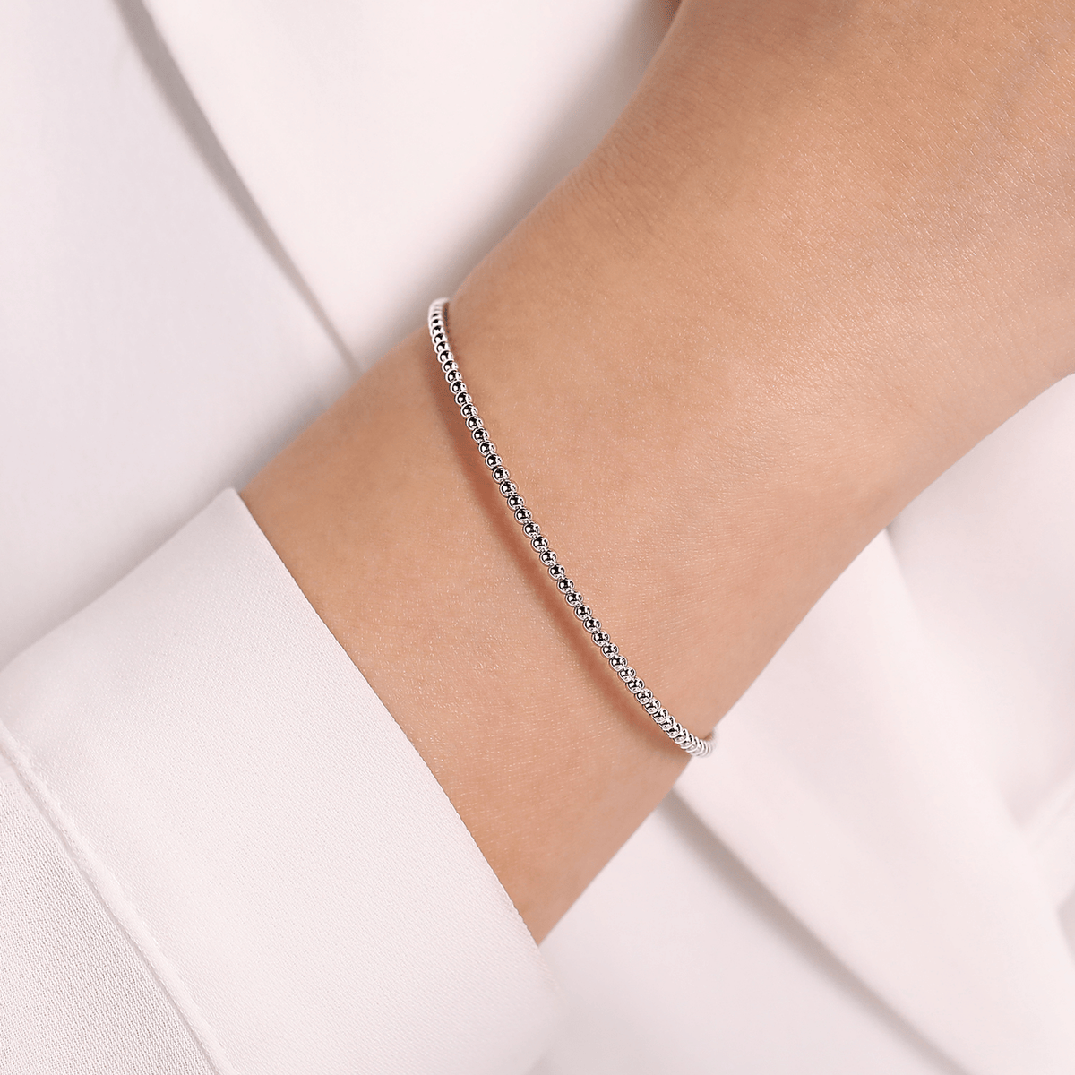 Split 14K White Gold Beaded Bujukan Bangle