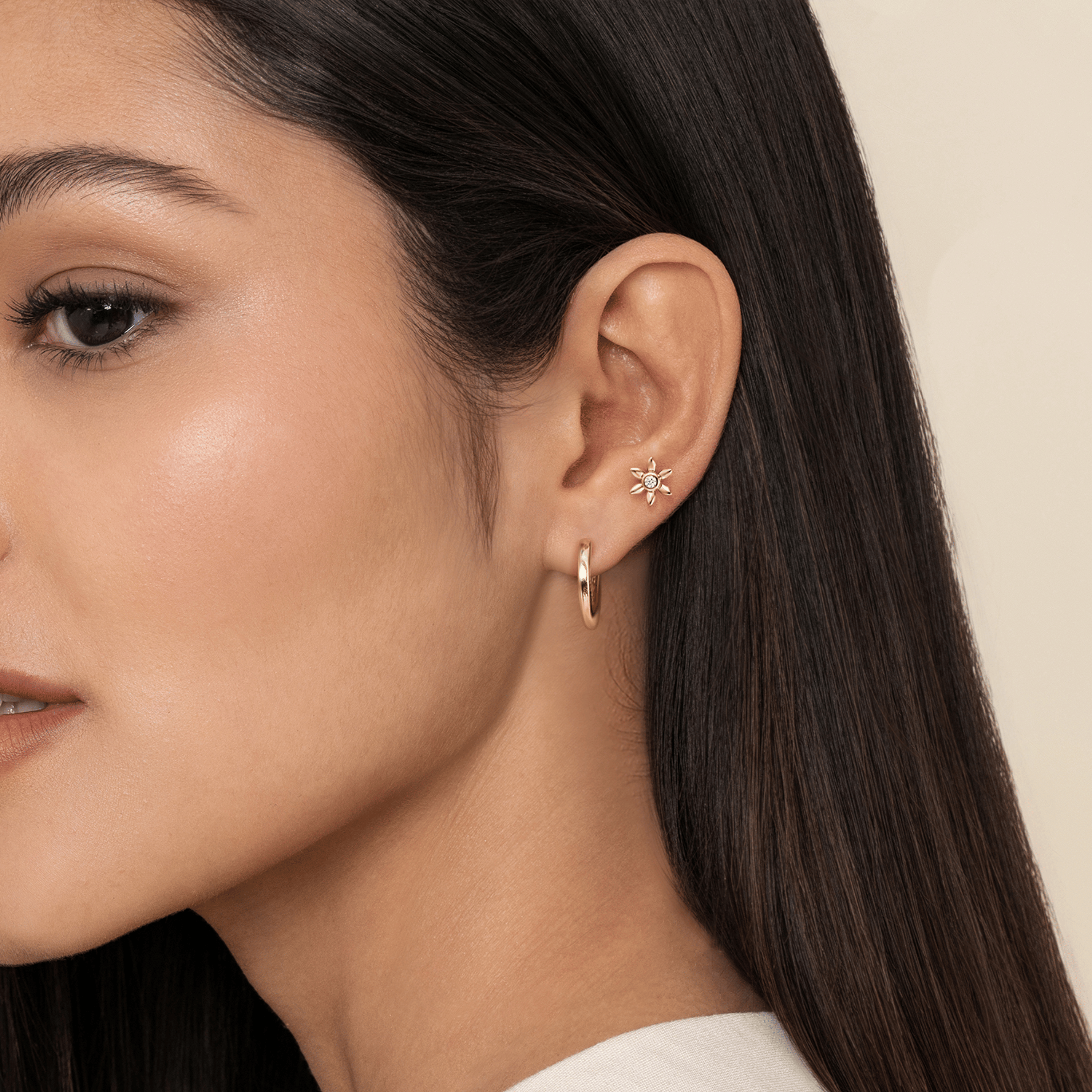 14K Yellow Gold White Sapphire Single Flatback Stud Earring