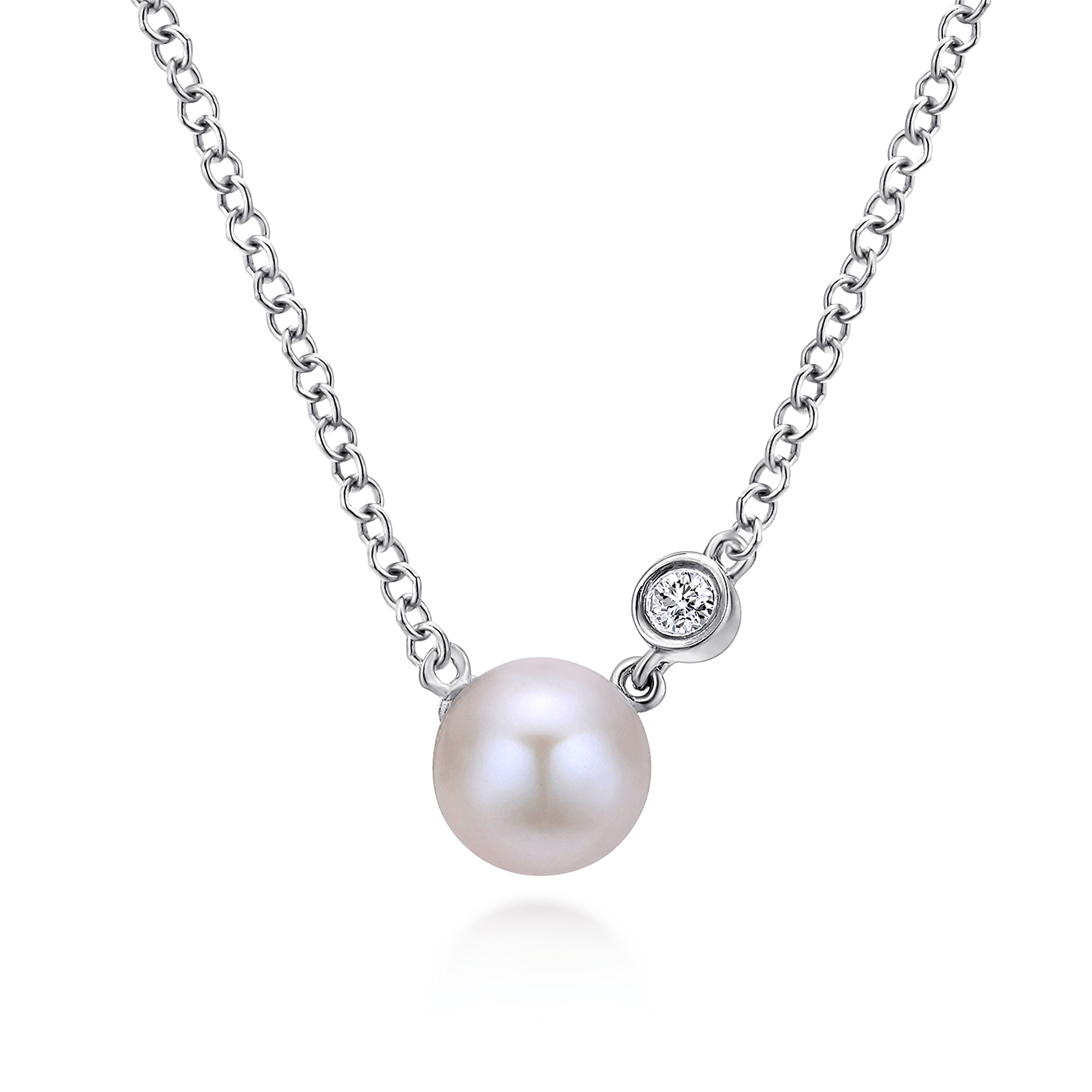 925 Sterling Silver Cultured Pearl and Diamond Pendant Necklace