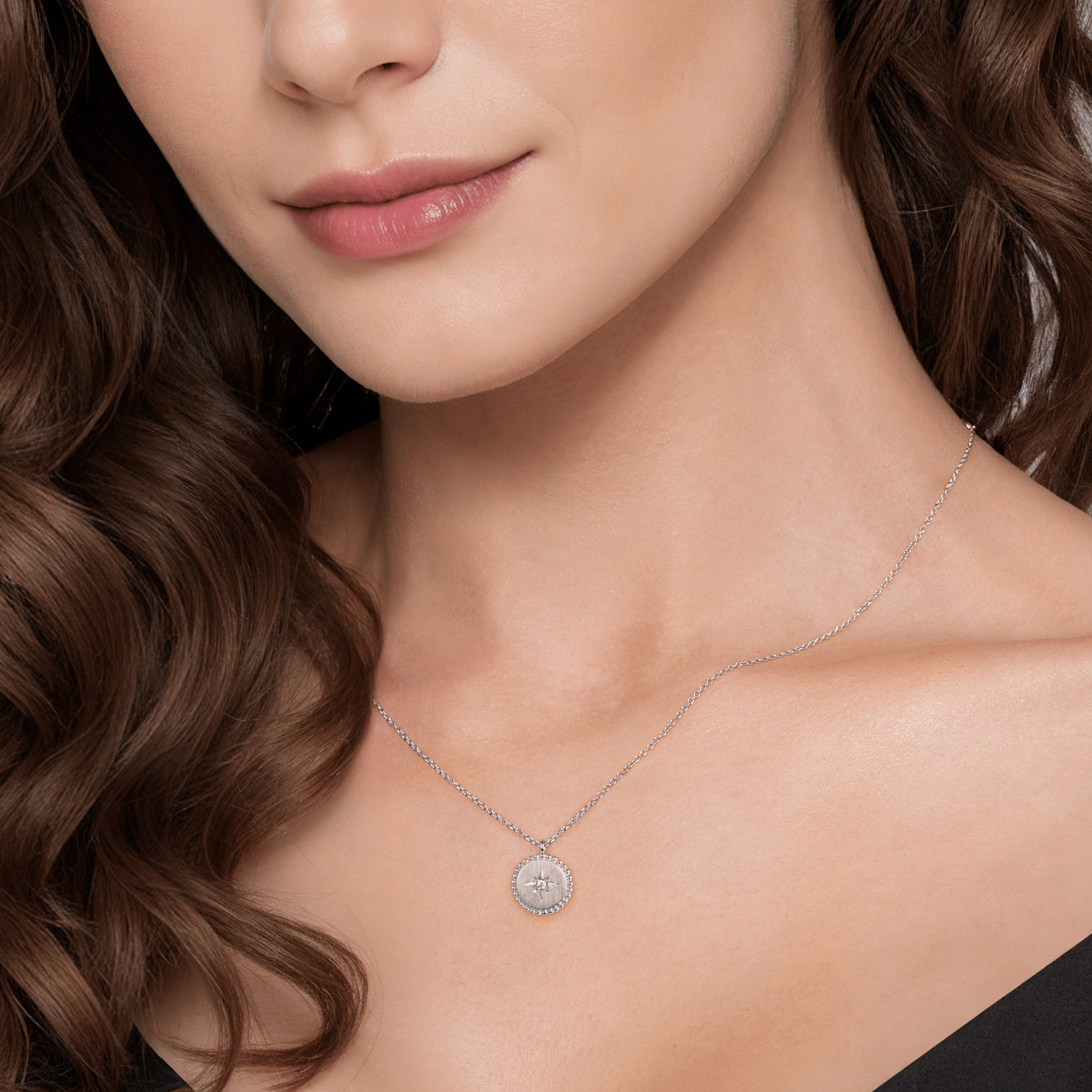 Pendant Necklace Medallion 925 Sterling Silver Diamond 0.02ct Bujukan