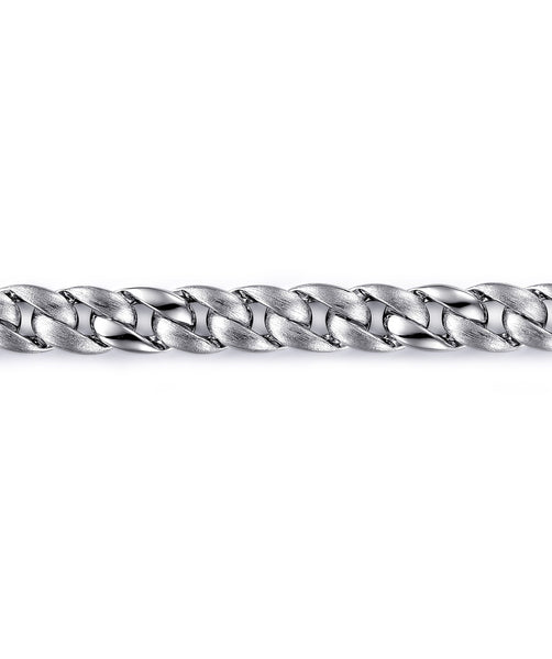 Curb link bracelet in sterling silver, extra large.