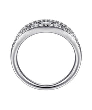 14K White Gold Graduating Diamond Wide Band Ring