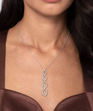 14K White Gold Graduating Diamond Oval Link Drop Pendant Necklace