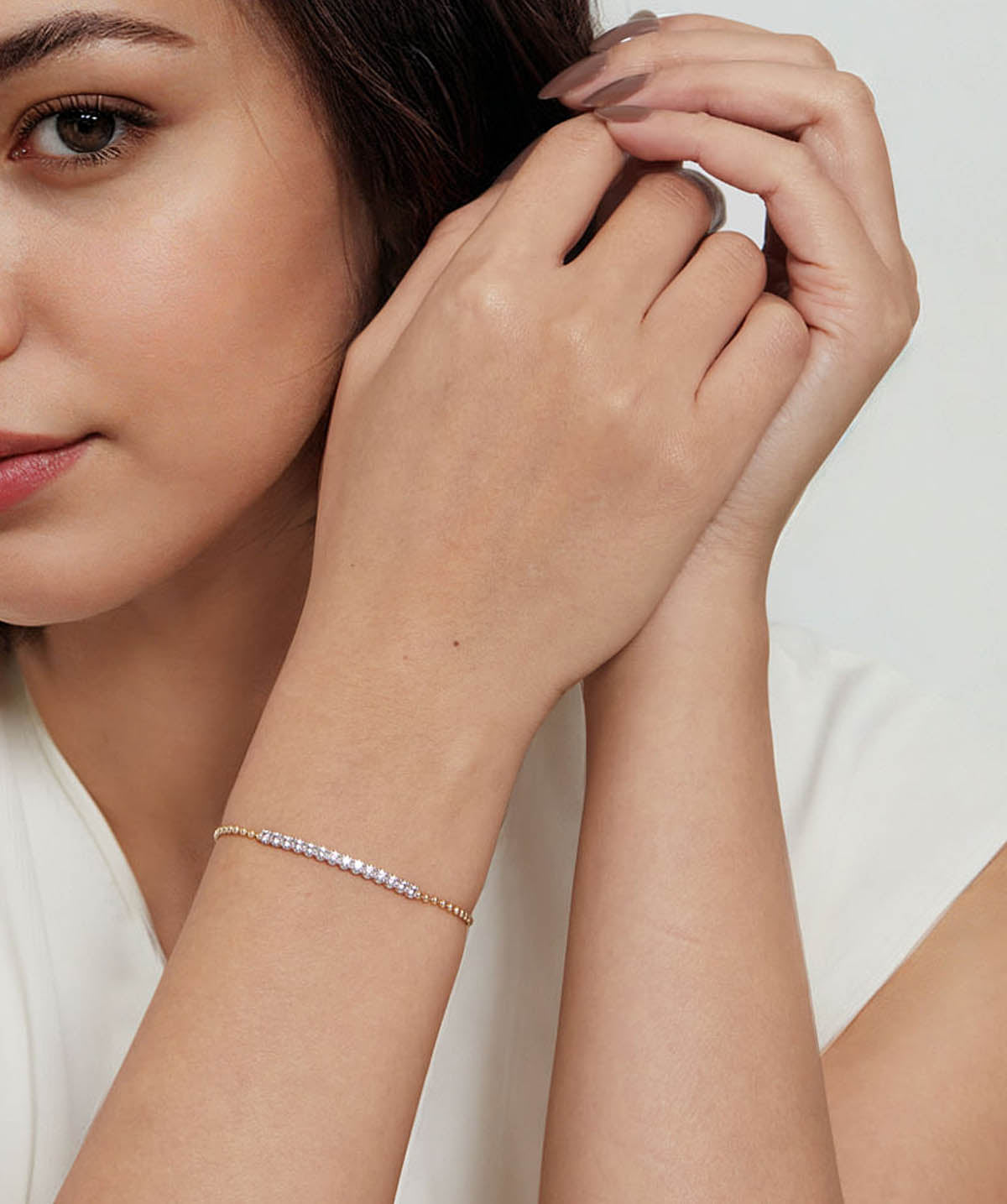 14K White and Yellow Gold White Sapphire Bar Bracelet