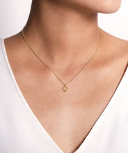 14K Yellow Gold Open Clover Pendant Necklace