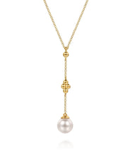 14K Yellow Gold Clover Bujukan and Pearl Drop Necklace