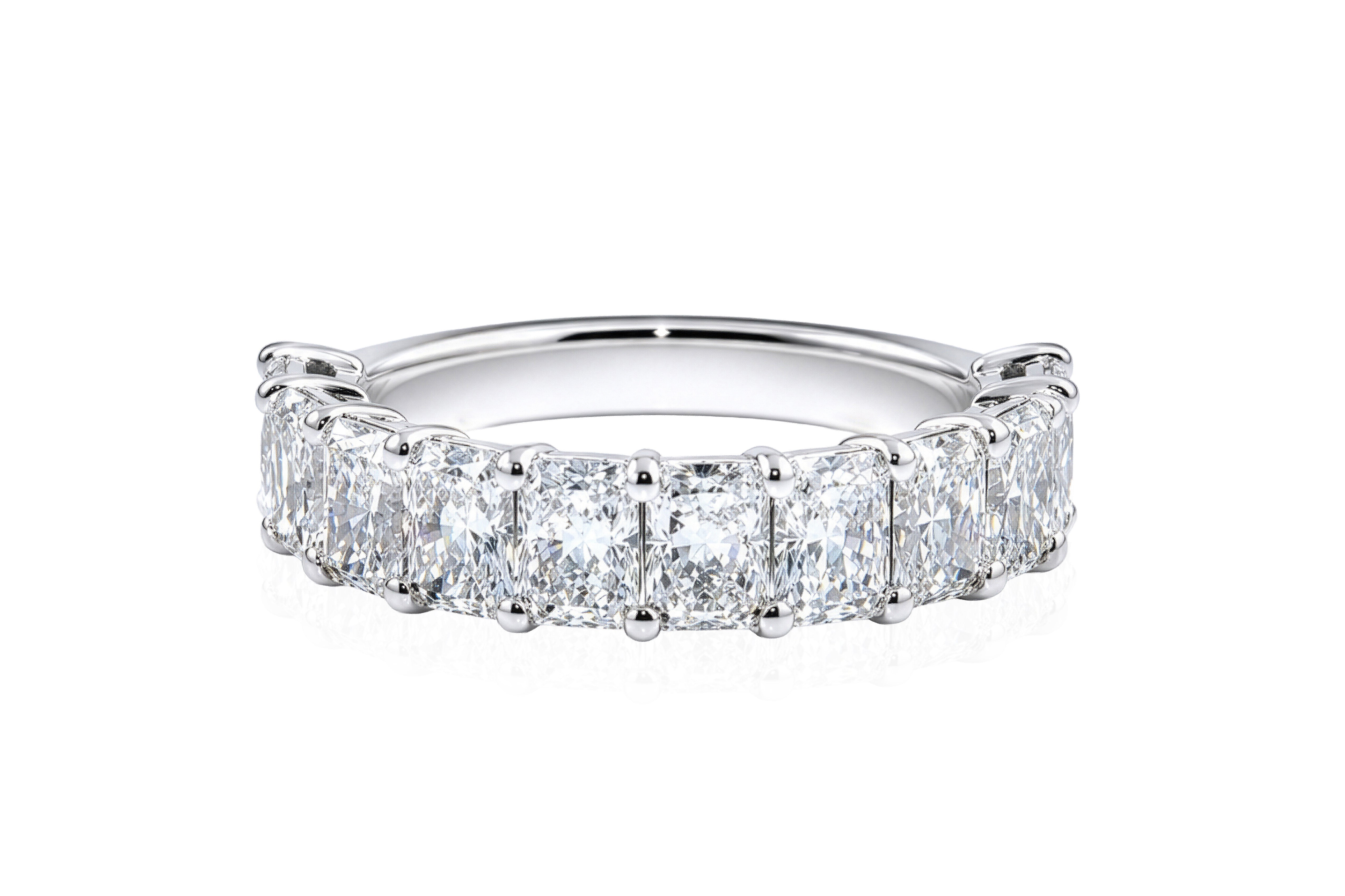 14k White Gold Shared Prong Radiant Lab Grown Wedding Band Mounting
