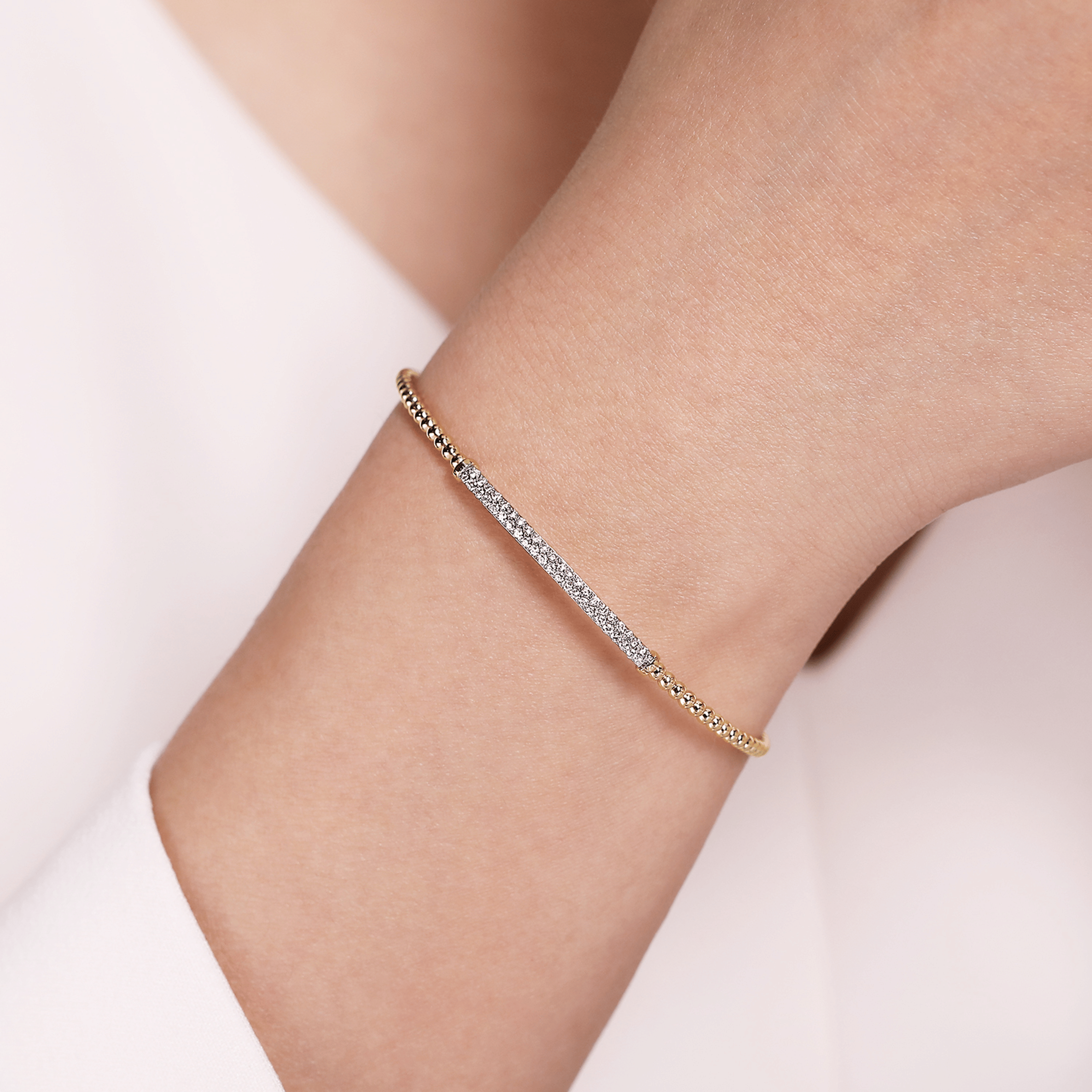 14K Yellow Gold Diamond Bar Cuff Bangle Bracelet