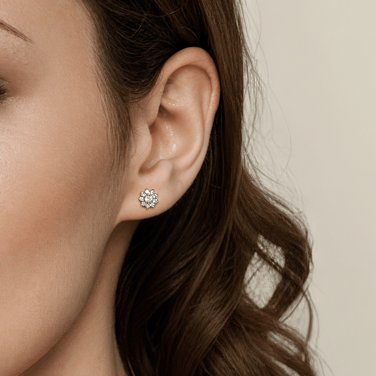 Stud Earrings 14K White Gold White Sapphire