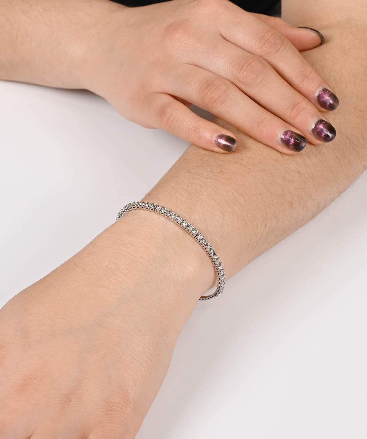 14K White Gold Diamond Flexible Bangle Bracelet 2.81cttw