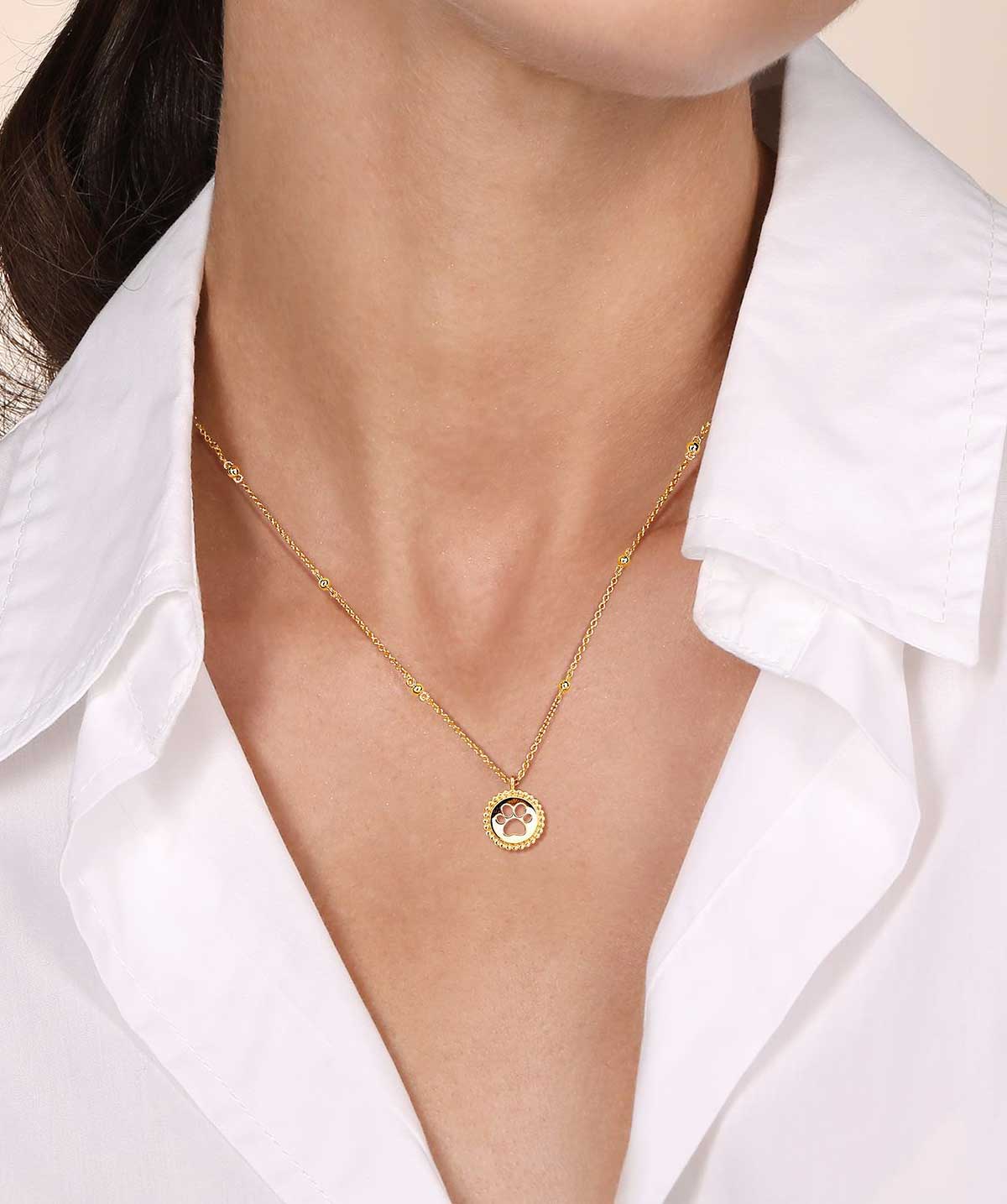 14K Yellow Plain Gold Bujukan Dog Paw Medallion Necklace