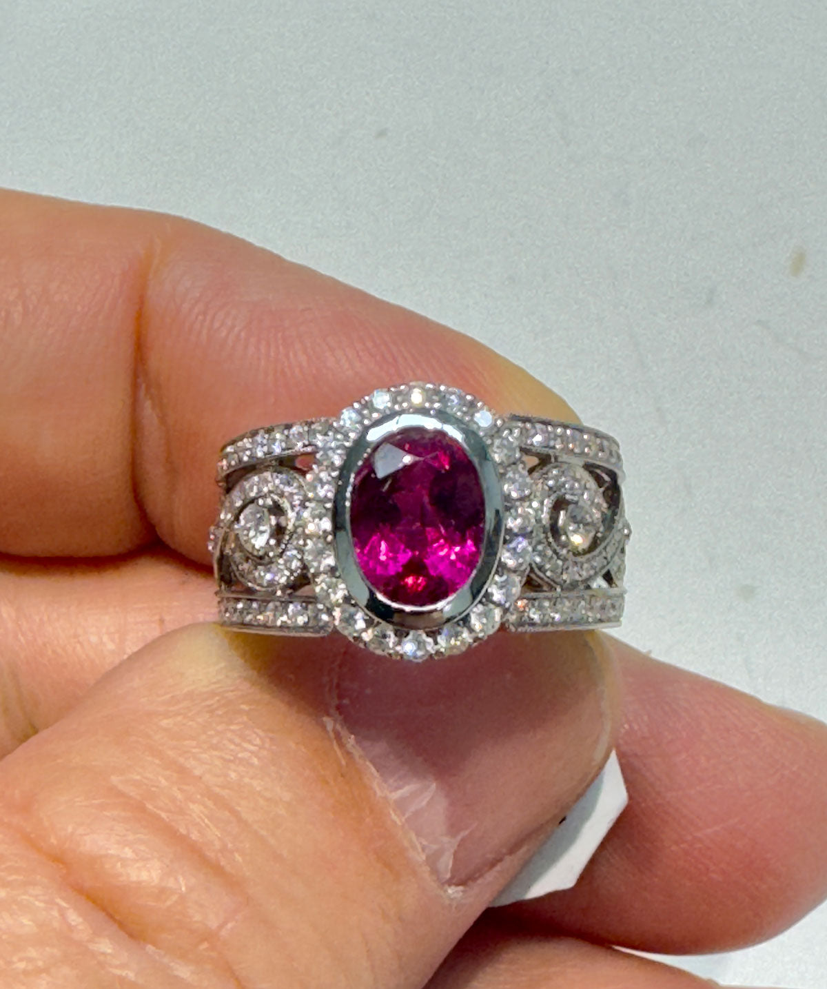 Pink Tourmaline 9 x 6.50 mm 164 Diamonds 1.85 cts 18k white gold