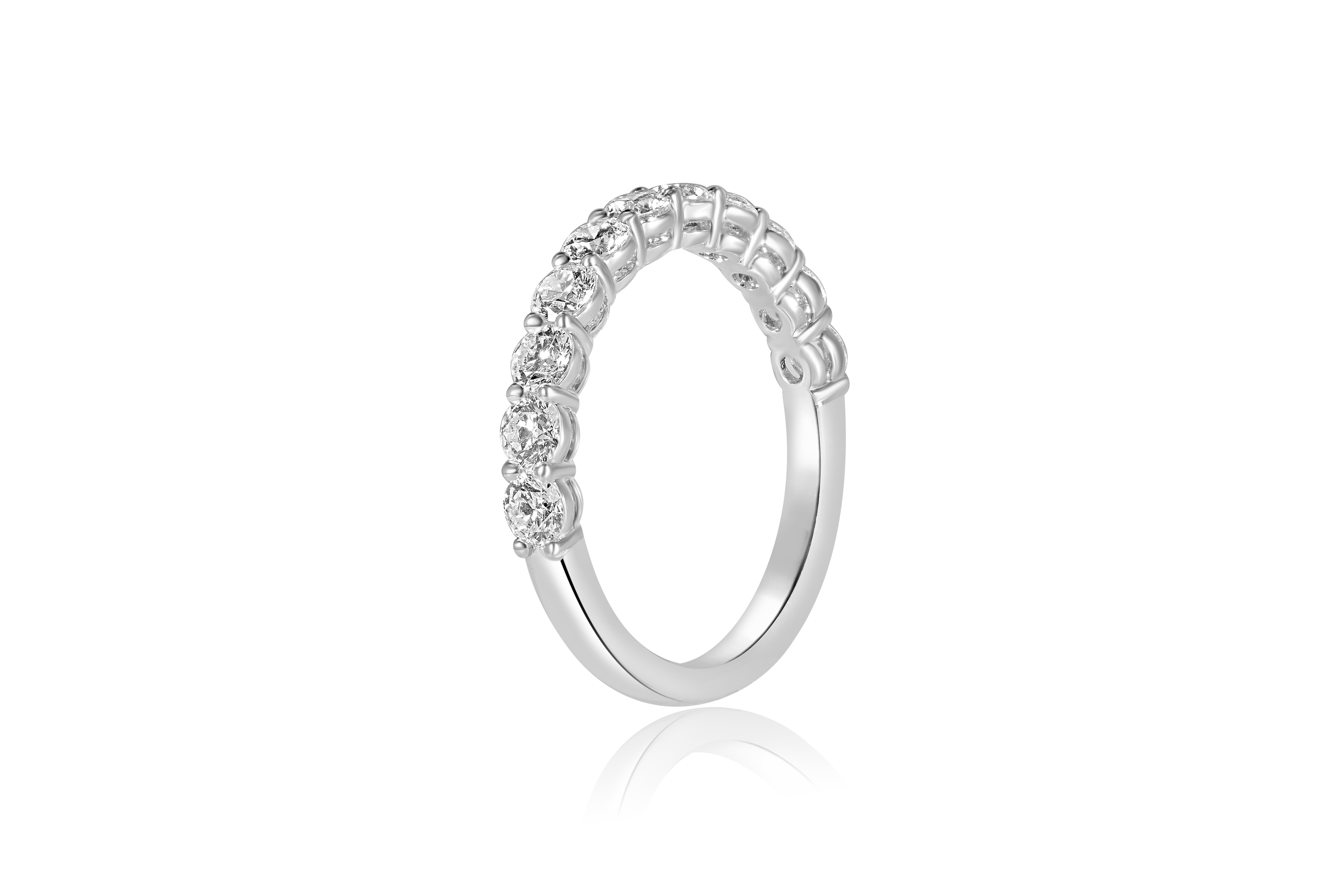 14K White Gold Shared Prong Round Brilliant Cut Diamond Wedding Band